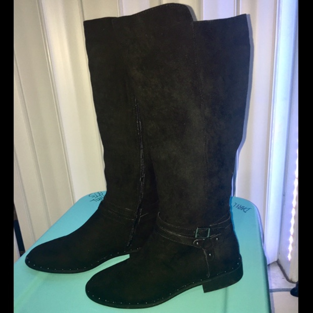 🍂NEW Under Knee Boots🍂